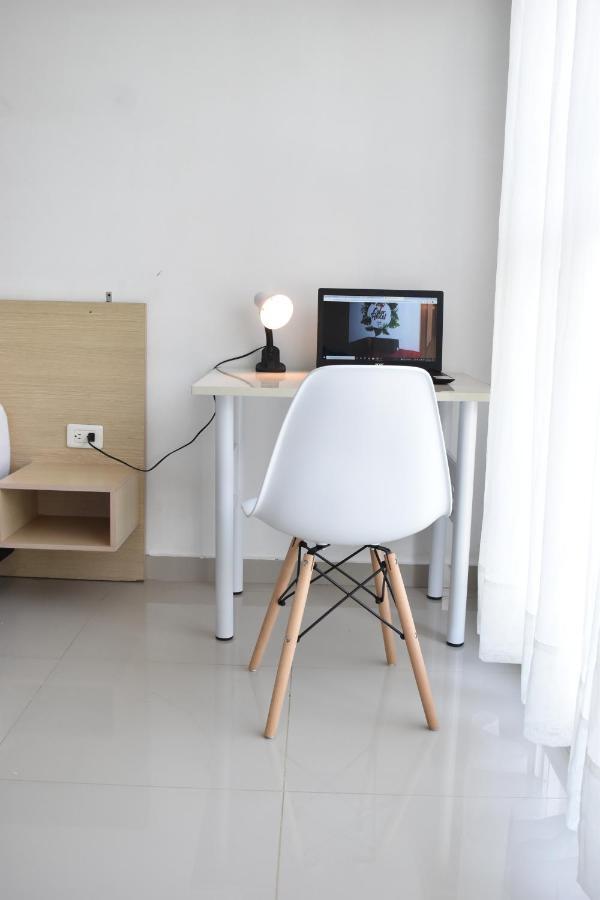 Color House Hotel 2*